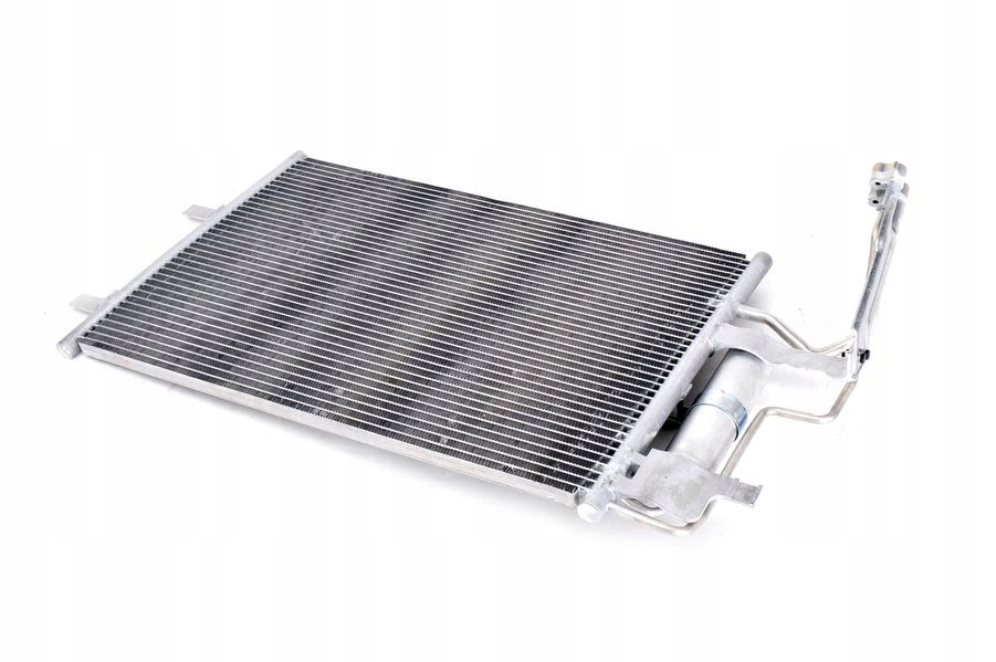 Nissens 94902 радиатор кондиционера mazda 3 03- Киев