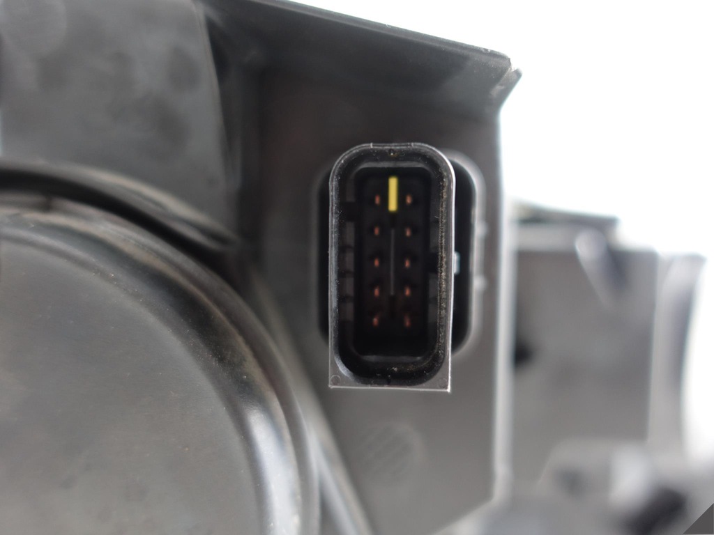 фото №10, Peugeot rifter 18- обычная h7 левая перед eu uszk. лампа