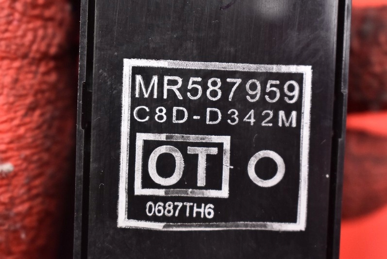 фото №9, Панель керування вікон eu mr587959 mitsubishi colt 6 vi z30 02-09