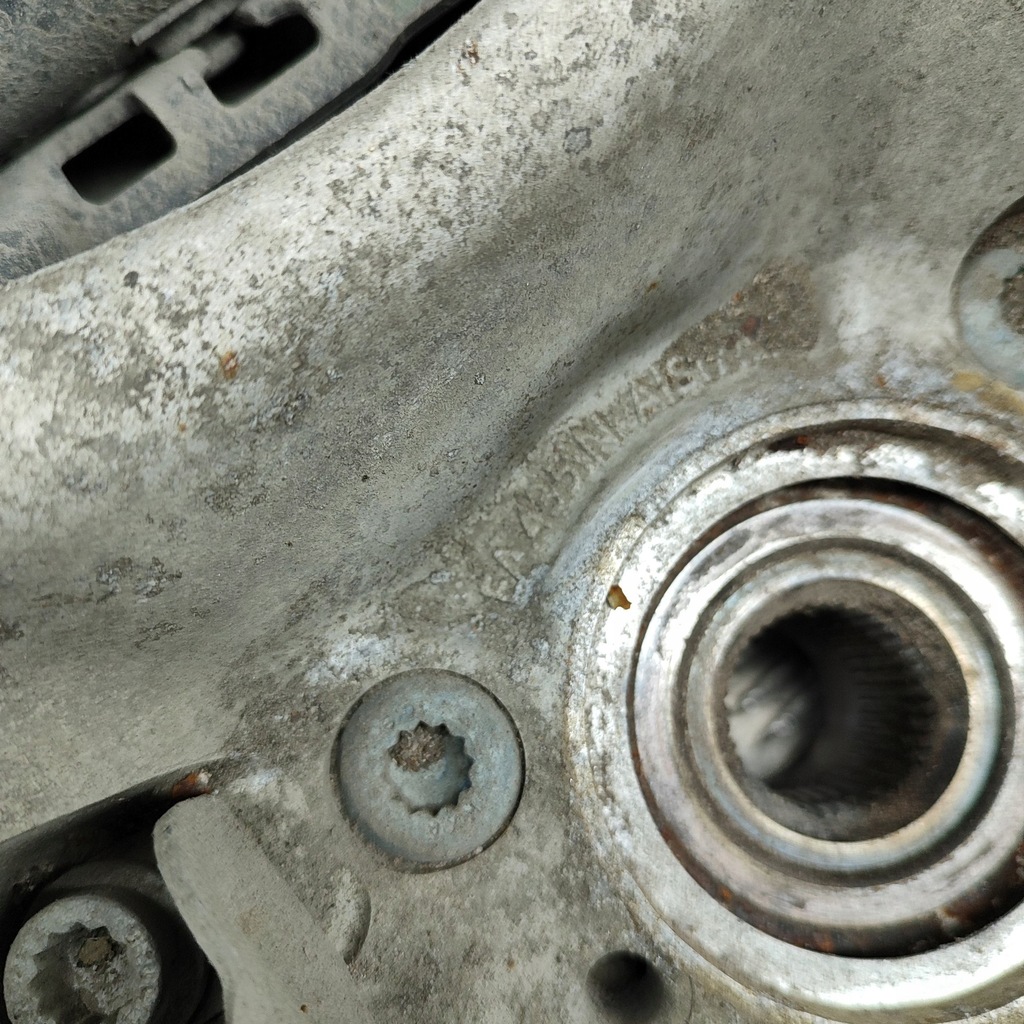 фото №9, Audi q4 sportback e-tron 2021 ліва сторона ступиця колеса заднього