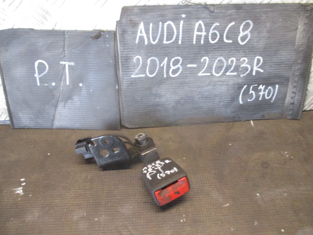 фото №1, Клипса поперечина правый задняя audi a6 c8 18-23r