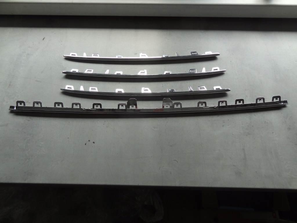 Хром накладки хром решетка mercedes eqb w243 a2438882000 с Разборки