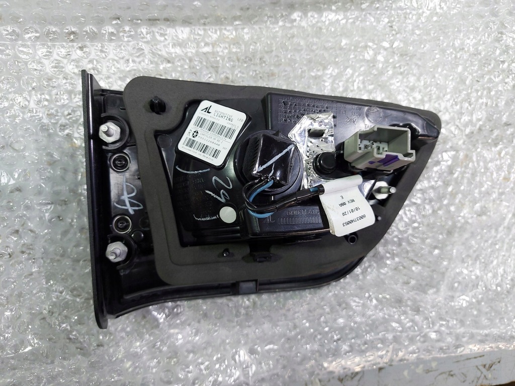 фото №6, Jeep compass ii лампа задняя задняя левая p55112684ab