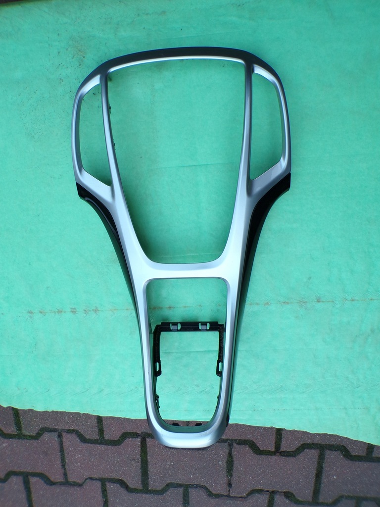 фото №1, Opel astra j opc gtc рамка консоли радио