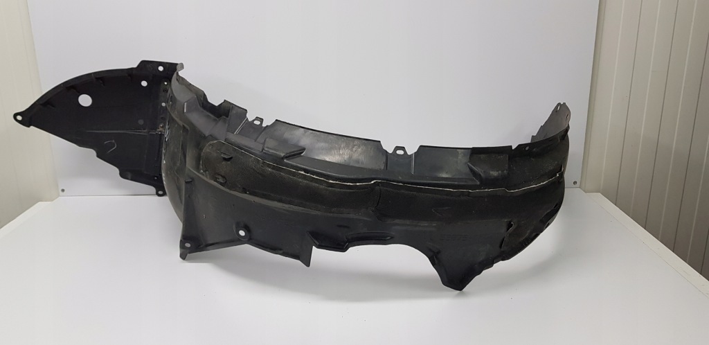 фото №1, Toyota verso 09-17 подкрылок защита колеса перед правое