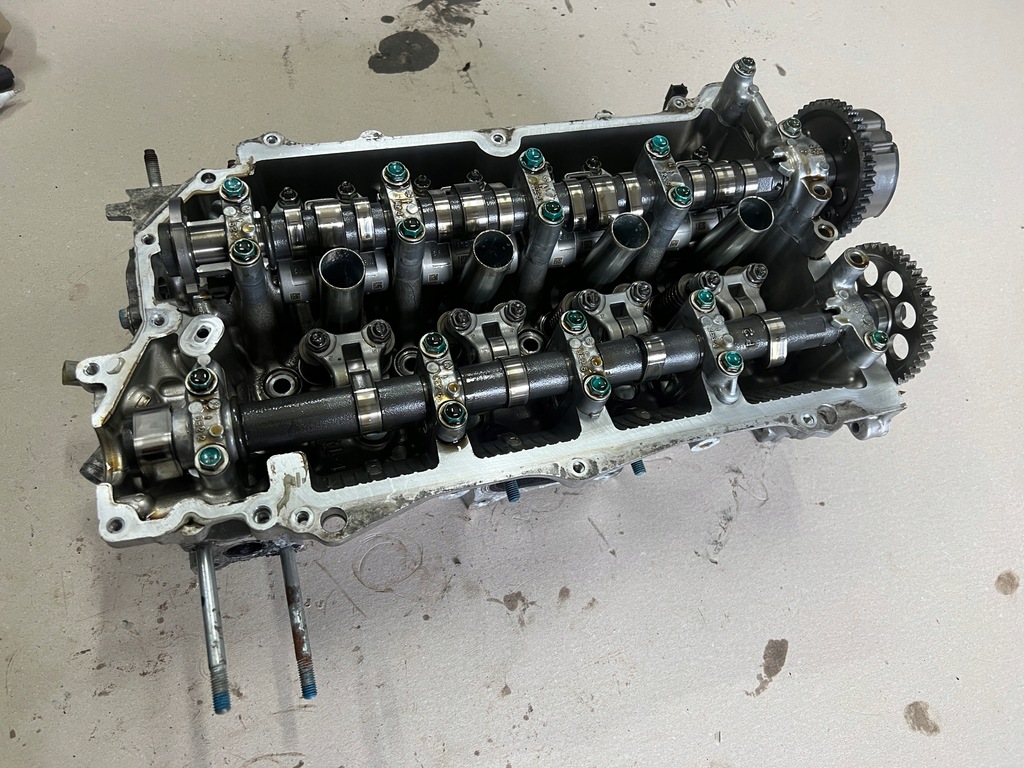 фото №1, Honda hr-v ii 1.5b l15b4 головка вали