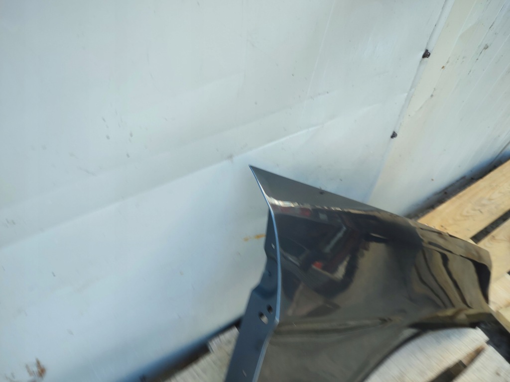 Крыло правый aluminiowy mercedes gl-klasa w166 x166 12-15r лак 755 7755 Цена