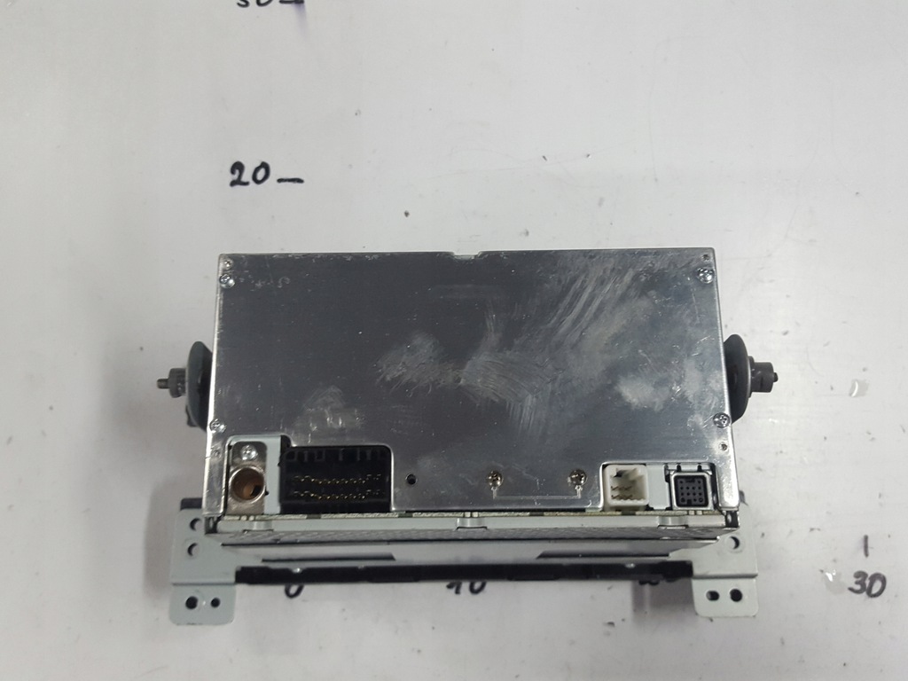 фото №3, Suzuki grand vitara ii lift 08-14r радио cd радиопроигрыватель