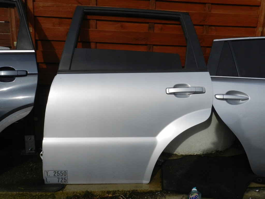 фото №1, Ssangyong rexton дверь задние задние левая