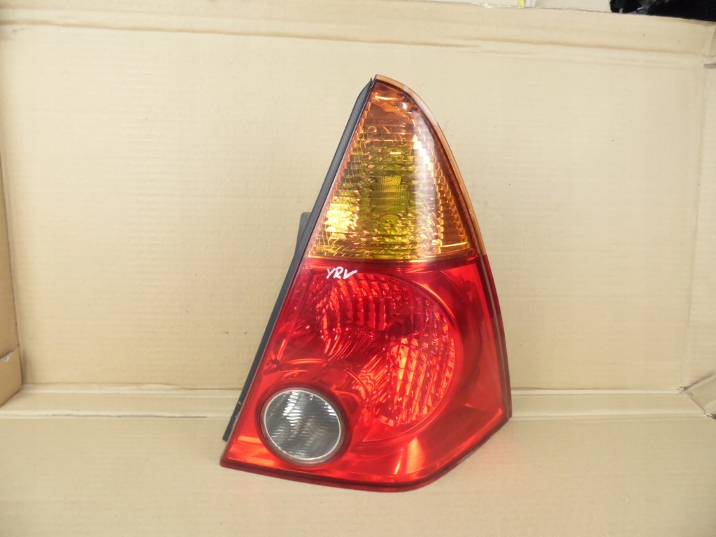 фото №1, Daihatsu yrv лампа задня права