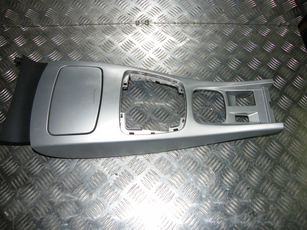 фото №1, Корпус панель туннель средний пепельница renault laguna iii