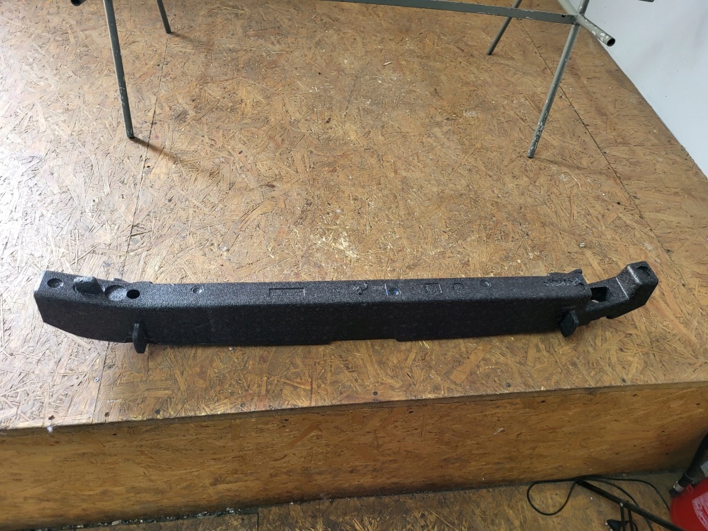 фото №9, Vw sportsvan абсорбер бампера передний перед