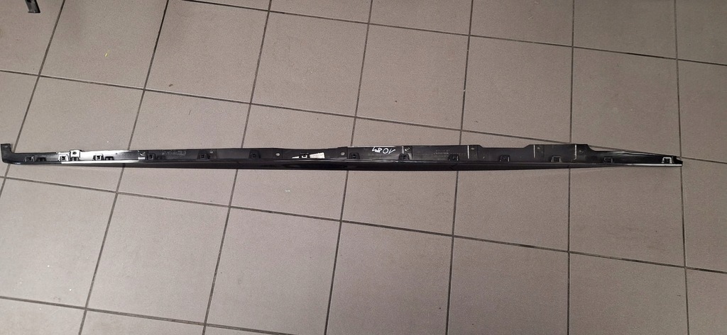 фото №1, Bmw 8079665 f40 m-pakiet молдинг порог порог накладка левая