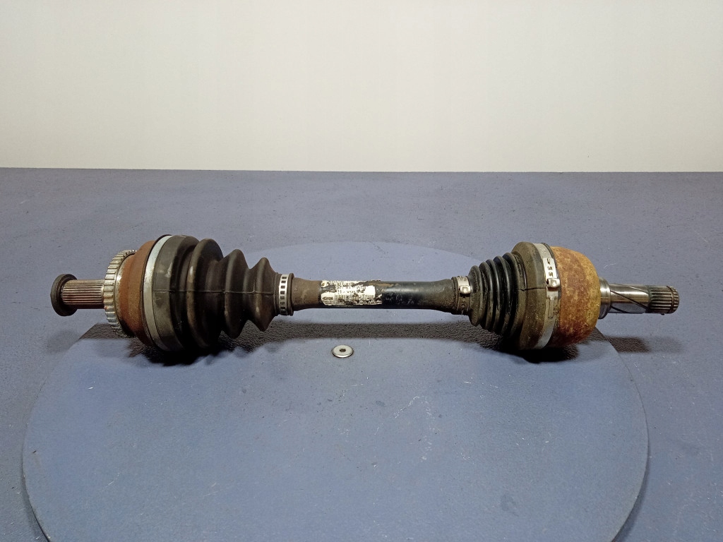 фото №1, Volvo s60 i 2.4 b приводной вал левая перед передняя p8689206