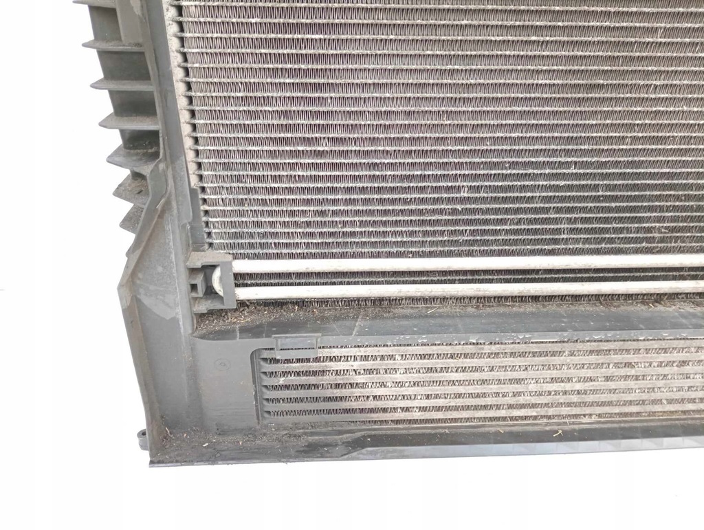 фото №8, Bmw e60 e61 радиатор комплект радиатор 2.0d n47 7807597