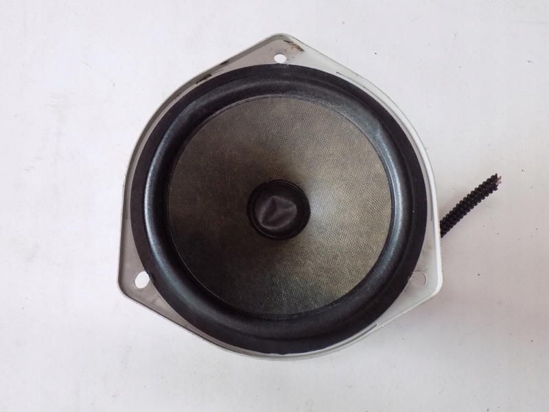 фото №15, Honda fr-v 05r динамик заводской eas16p648b