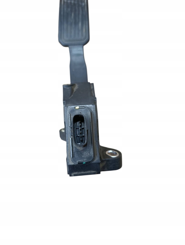 Педаль газа перед сторона левая toyota sequoia xk60 781100c010 с Разборки