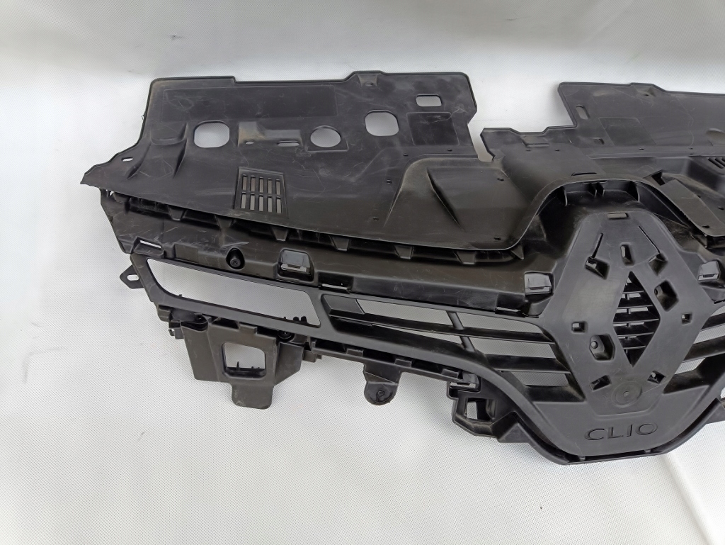 фото №2, Решітка радіатора решітка радіатора бампер renault clio iv 622563184r