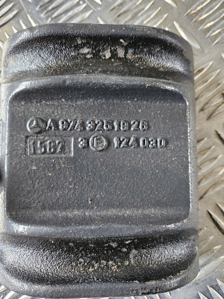 фото №7, Підкладка pod хомути mercedes atego 1518 2017r.