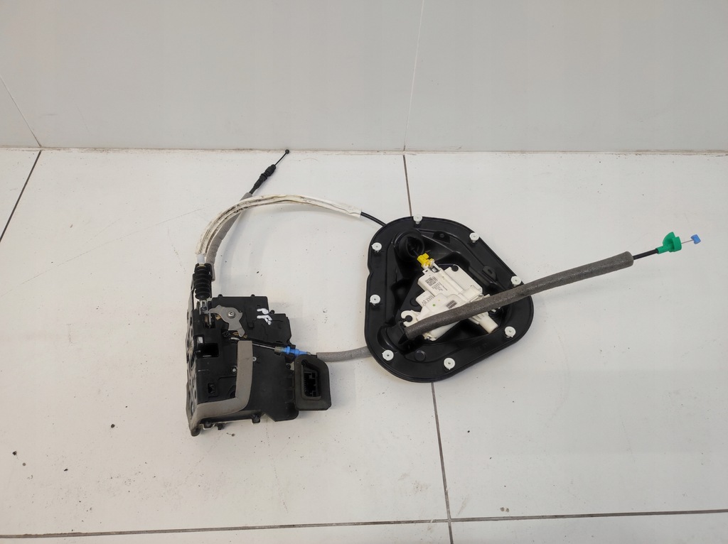 фото №1, Замок двері доводчик правий перед audi rs6 c8