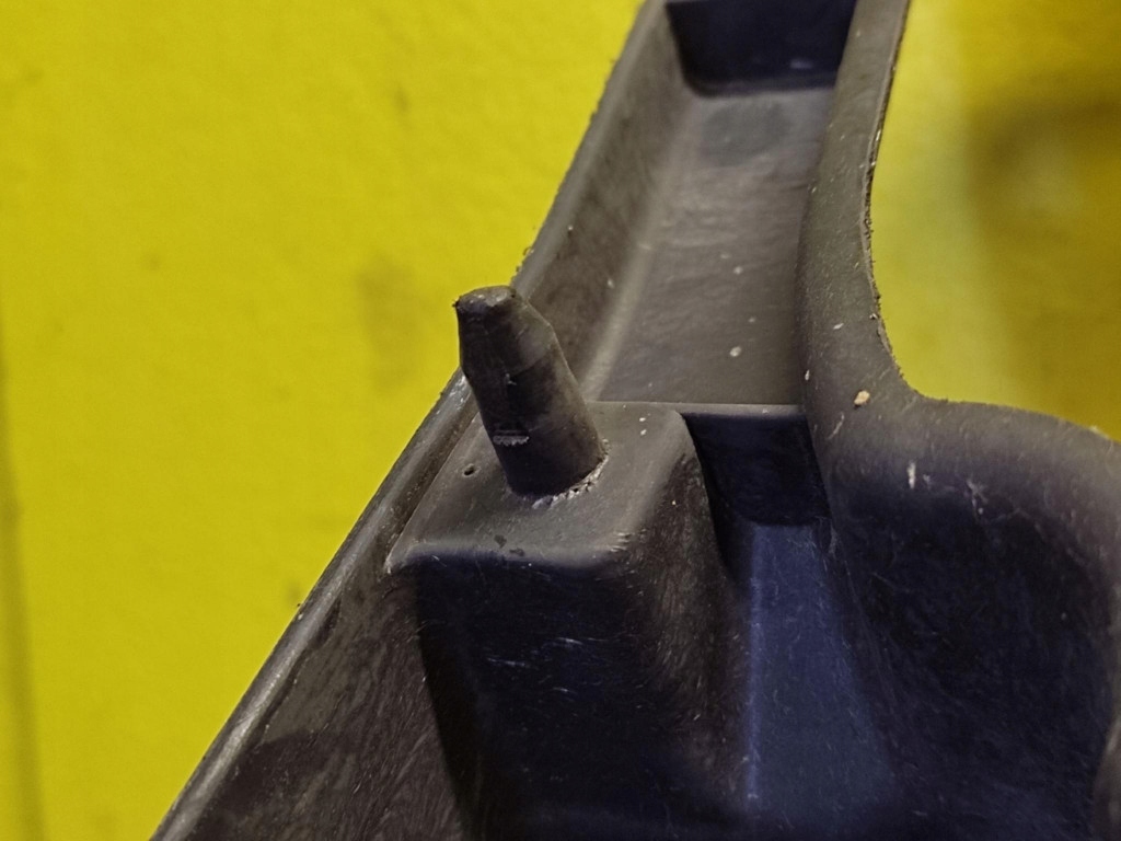 фото №12, Renault trafic vivaro pas підсилювач