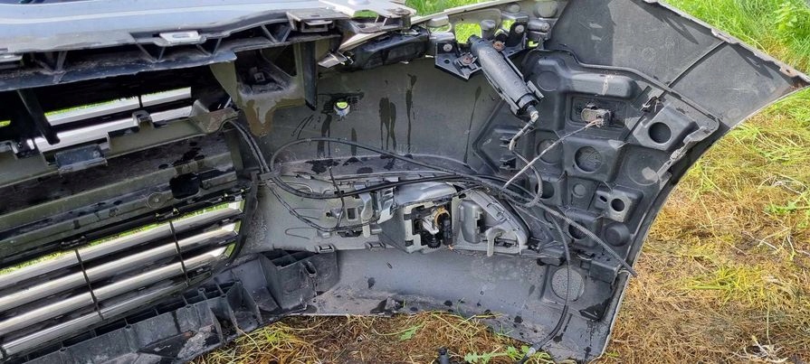 фото №10, Бампер передний перед peugeot 5008 i