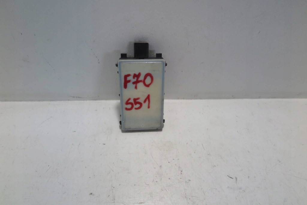 фото №1, Bmw g70 e60 x1 u10 x2 u11 g05 g07 датчик перемикання поперечина руху 5b551e5