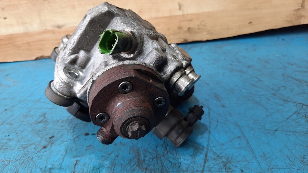 фото №8, Насос упорскування 0445010618 31272896 volvo s60 v60