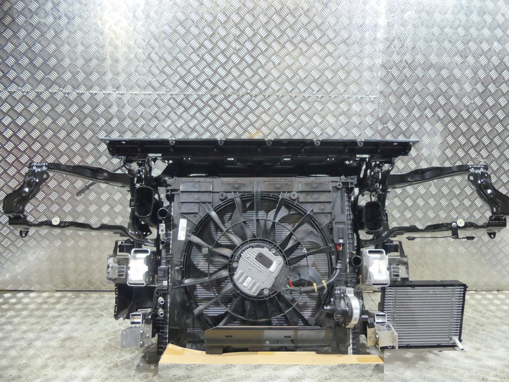 фото №8, Bmw xm g09 капот крила бампер підсилювач carbonschwarz 416