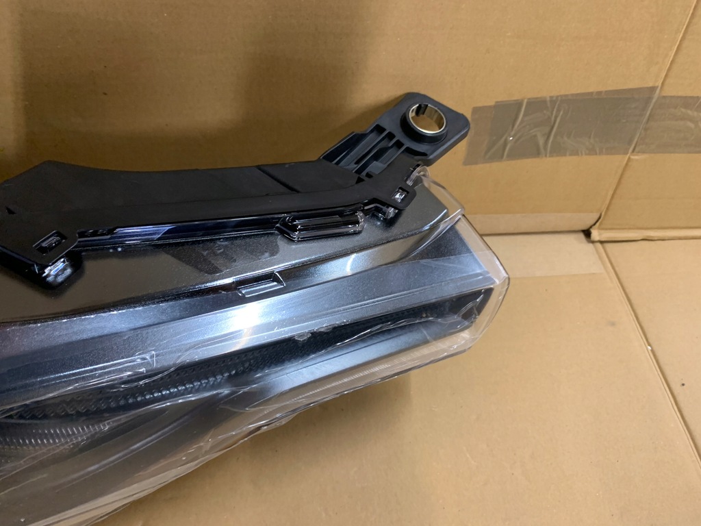 фото №6, Nowa org лампа maserati levante ксенон eu некорректируемый правая 670032327