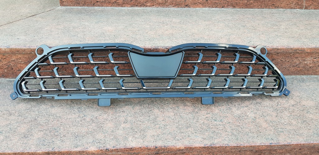 фото №1, Toyota yaris cross решётка радиатора решётка радиатора решётка бампера