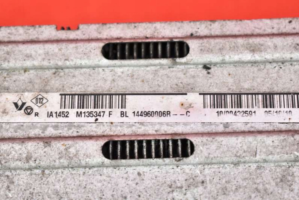 Радиатор интеркулер 144960006r renault megane 3 3 1.5 dci 85 km 08-14 Киев