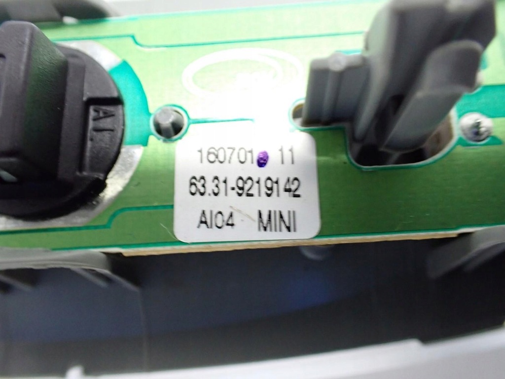 фото №5, Лампа салона кабины оригинал 9219142 mini countryman r60 16r