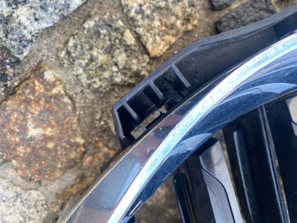 Купить Bmw 3 g20 g21 жалюзи шторка воздуховод воздуха решётка радиатора хром 187156-10