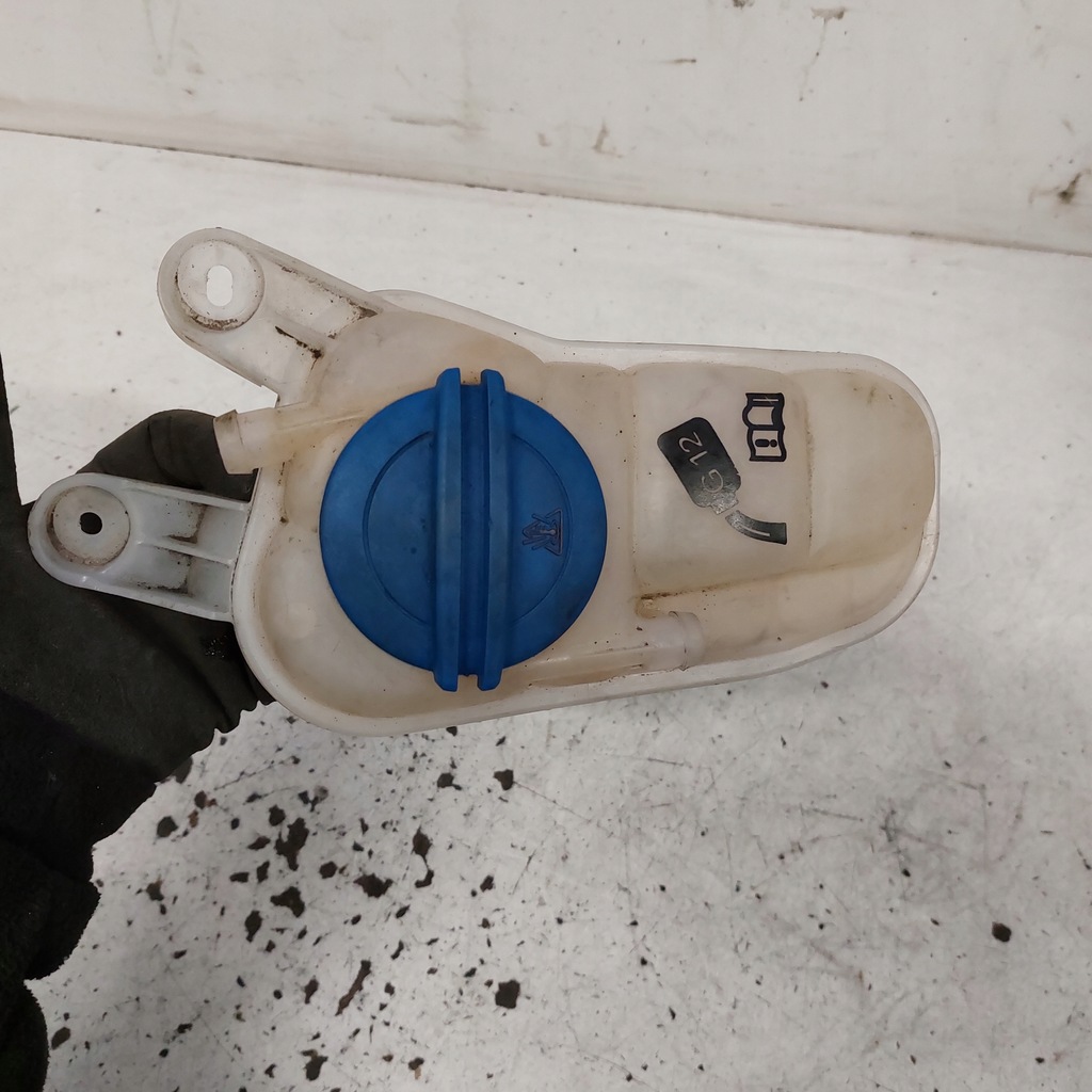 фото №6, Audi a5 8t 3,0d бачок омывателя 8k0121405a