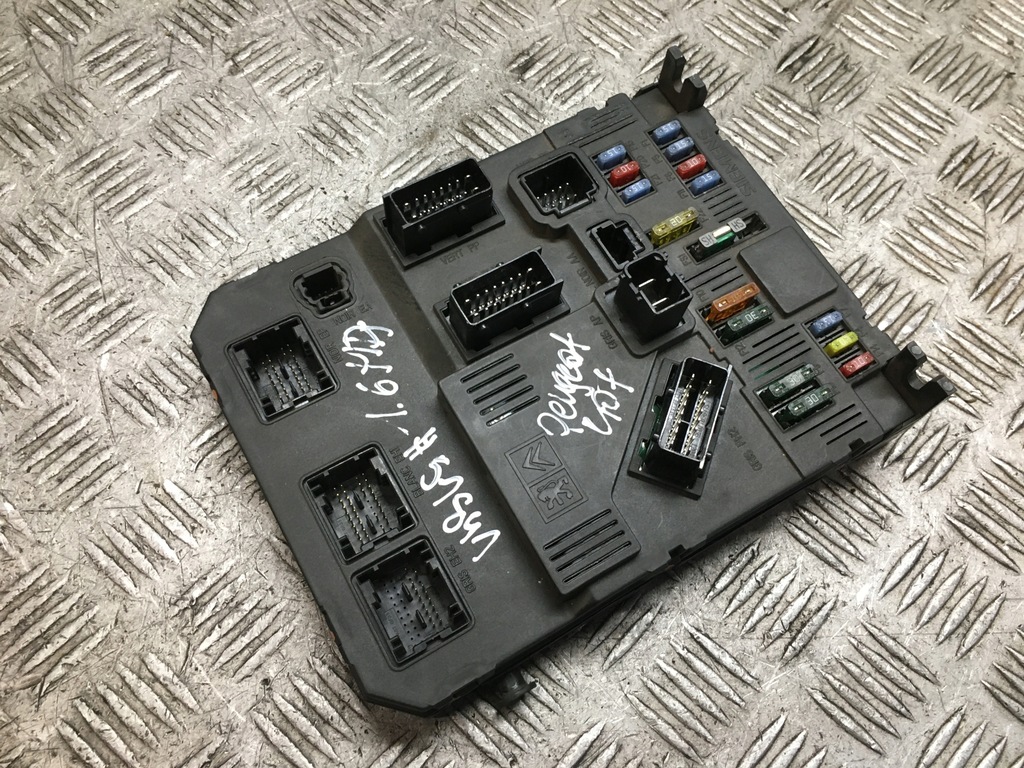 фото №1, Peugeot 407 модуль bsi s120104500