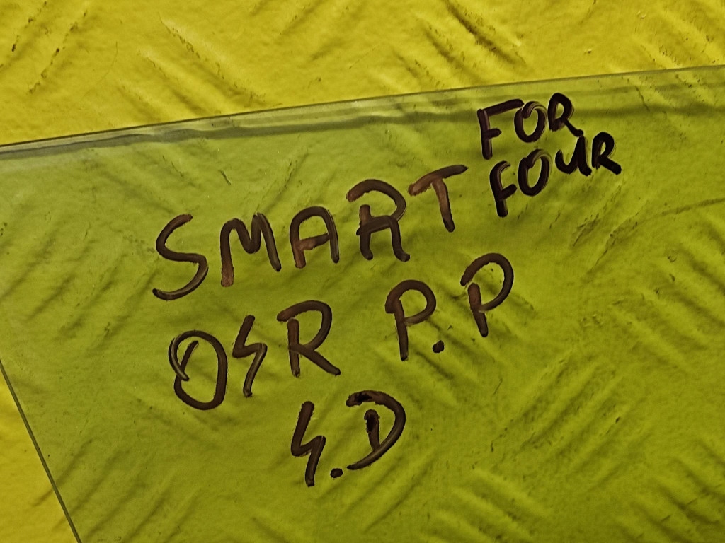 фото №3, Smart forfour скло двері правий перед