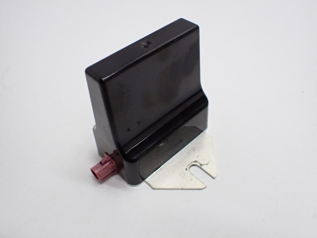 фото №1, Усилитель антенна модуль 68438609aa alfa romeo tonale 24r