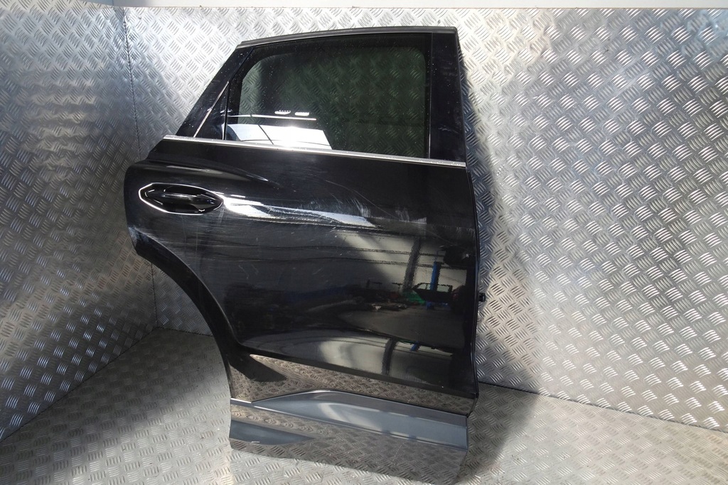 фото №1, Audi q4 e-tron - двері задні праве