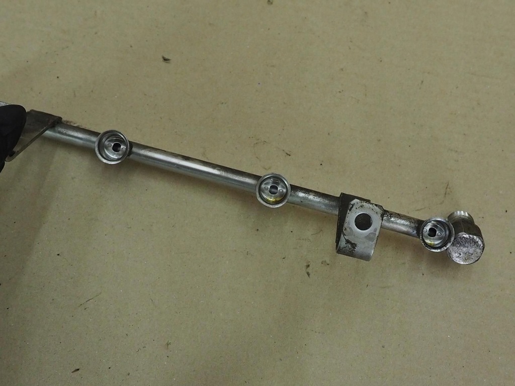 фото №9, Z16yng opel zafira a 1.6 cng молдинг упорскування