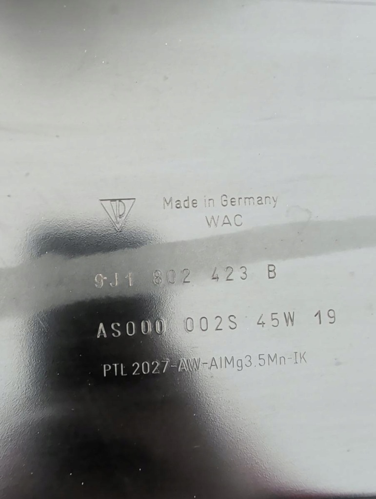 Плита накладка акумулятора акумулятор 9j1802423b porsche taycan audi e-tron gt Київ