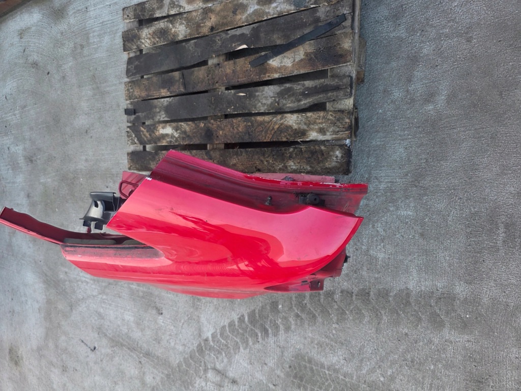 Четвертина поріг крило ліве задні audi a3 8p sportback 2004-2011 !!! Київ