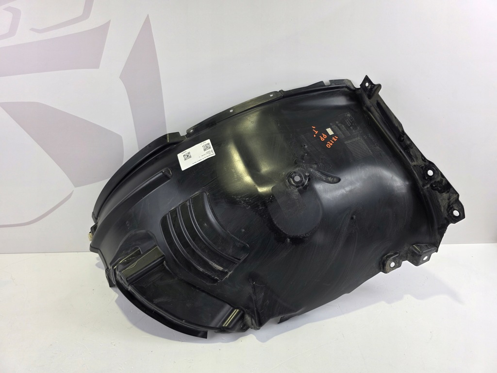 фото №1, Подкрылок правое передние bmw ix i20 7932066