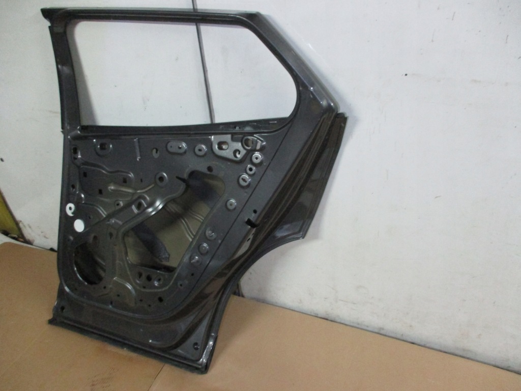 фото №9, Двері правий задня задні peugeot 2008 ii 2 16r-
