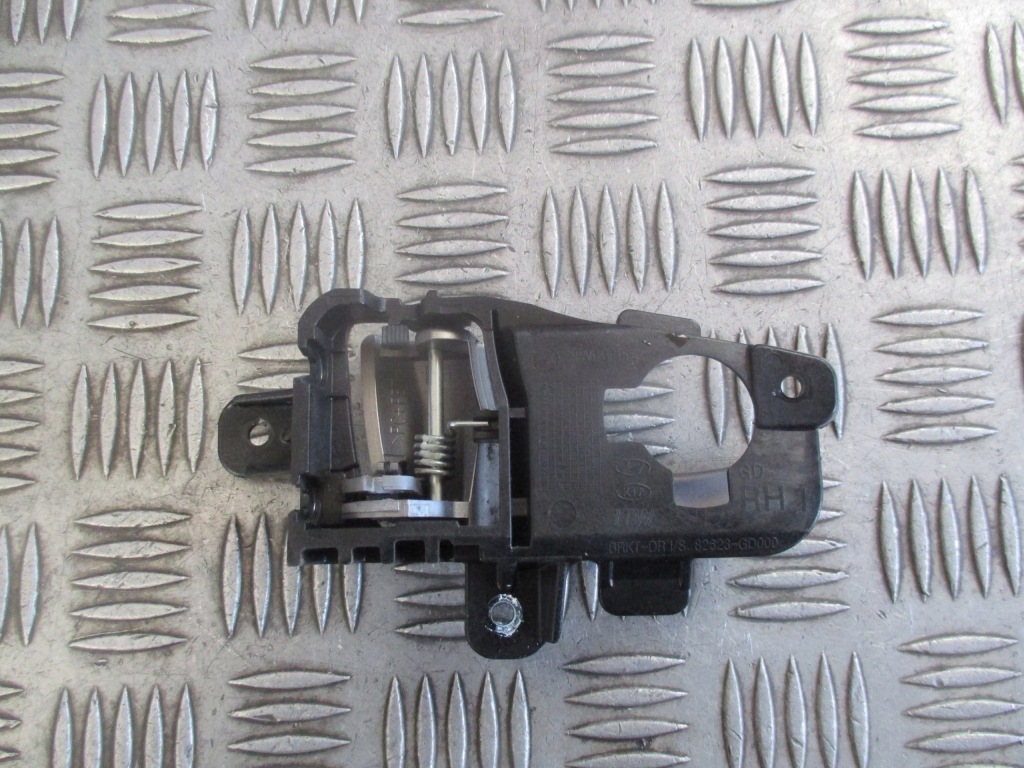 фото №3, Ручка правый перед hyundai i30 11-14r