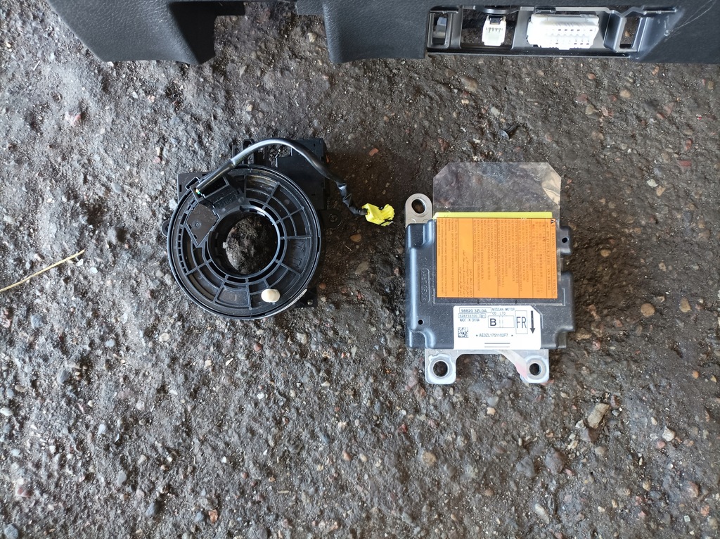 фото №14, Nissan pulsar приборная панель приборная панель консоль подушки безопасности подушка безопасности