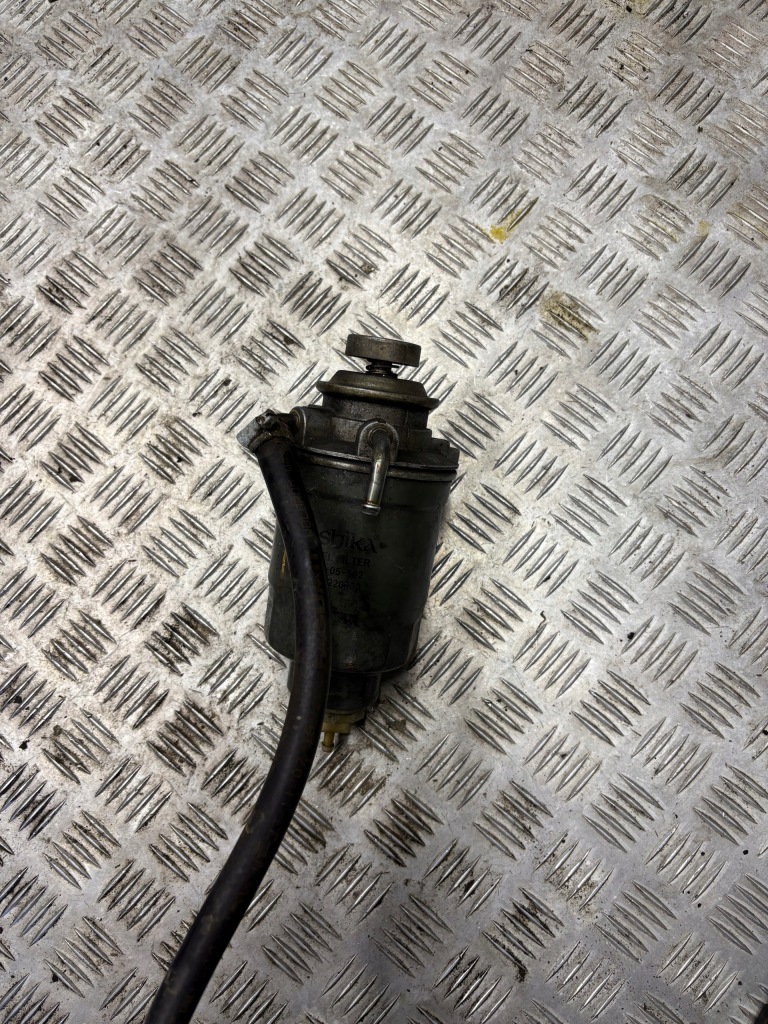 фото №1, Основание фильтра топлива mitsubishi pajero ii 2.5td 90-99r.