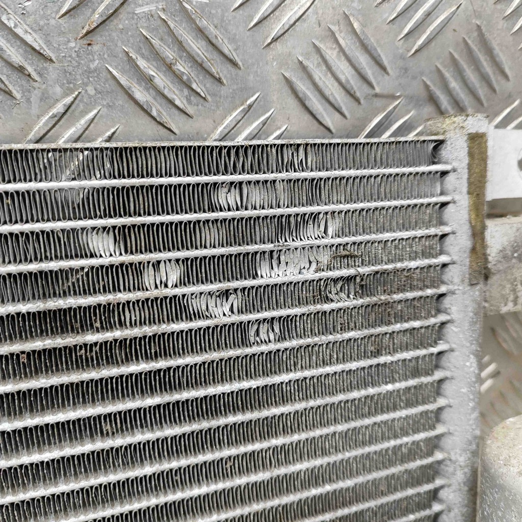 фото №9, Радіатор кондиціонера nissan np300 navara d40 92100eb500 27841646 2.5l