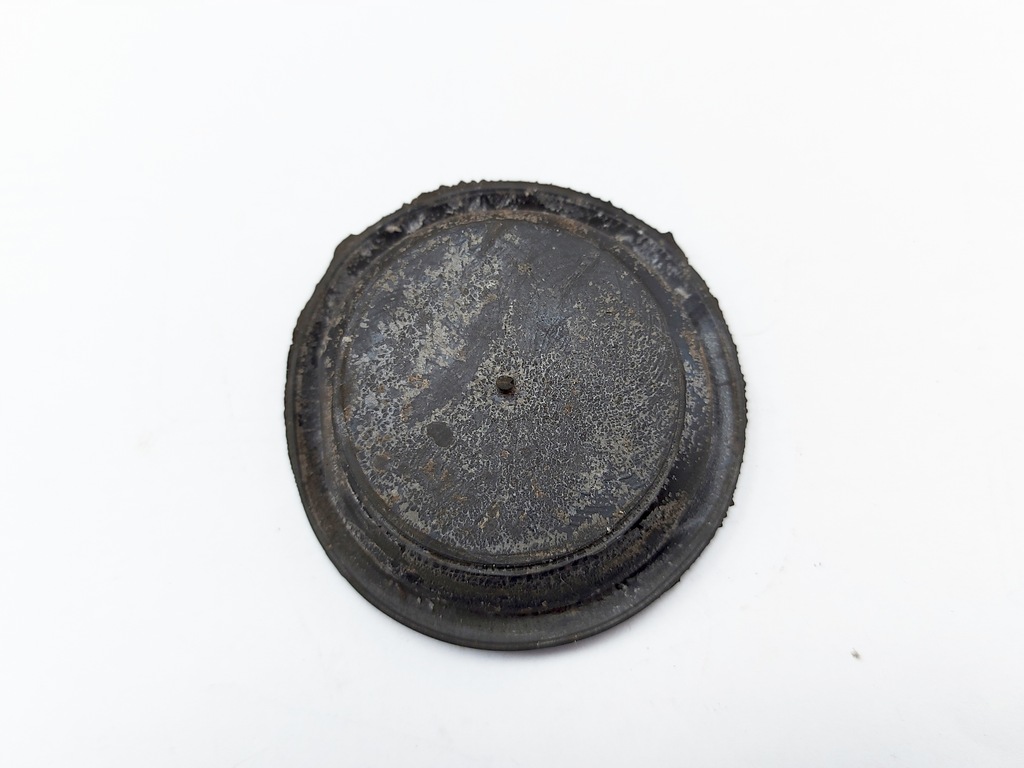 фото №3, Заглушка резиновый элемент крышка стены перегородки audi a6 c5