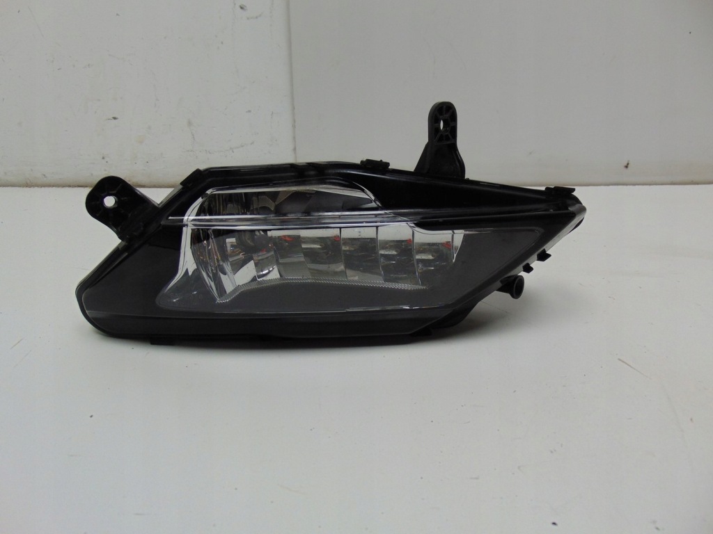 Купити Протитуманна фара лампа правий opel insignia b 13460224